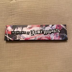 Morphe X Abby Roberts Eyeliner Palette